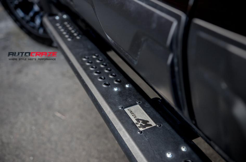 FORD-RANGER-VAPOR-MATTE-BLACK